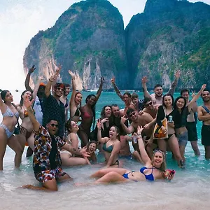 Bodega Koh Albergue Phi Phi Don